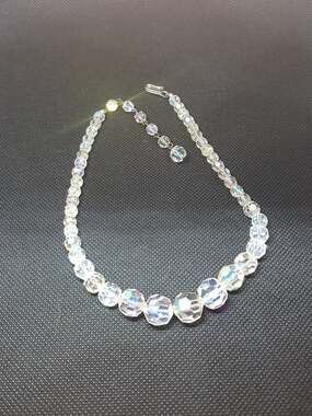 Vintage single strand graduated faceted Aurora Rainbow Crystal Necklace